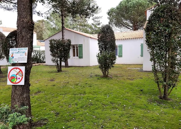 Hébergement de vacances Maison De Plain Pied Dans Un Parc Paisible